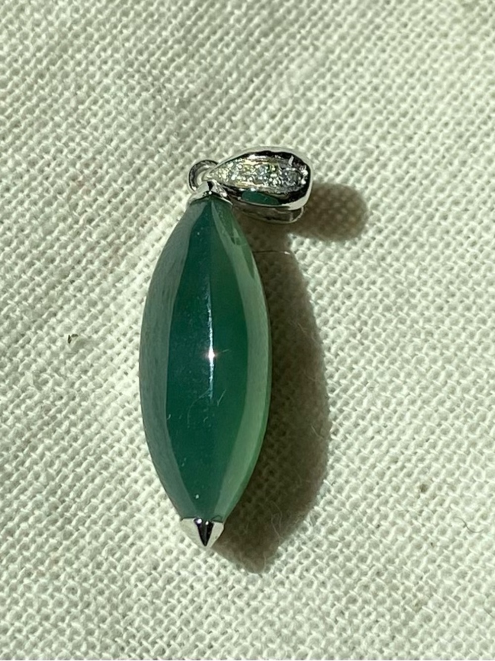 White Gold Genuine Jadeite Jade Marquise Pendant 9K Gold (Marked)
